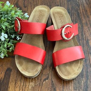 🇺🇸 SALE! Yokono Wedge Sandals - size 9.5